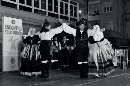 Grupo Malveiras  - Danza -