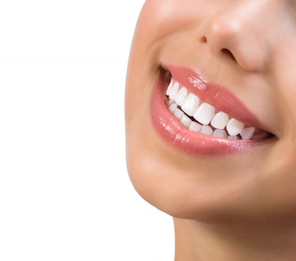 Una bonita sonrisa con la Policlínica Dental Giraldo