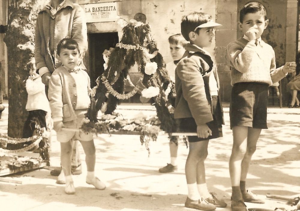 A tradicion orixinal dos maios