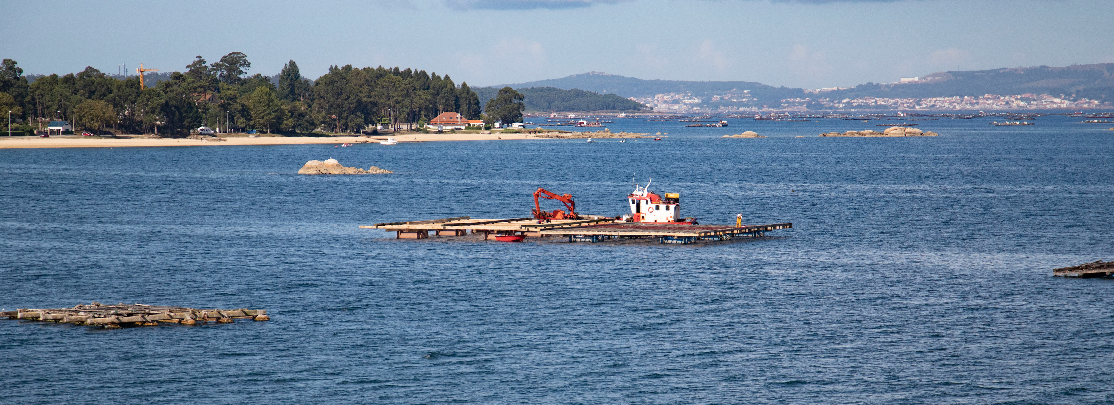 Batea de mexillón en Vilanova de Arousa